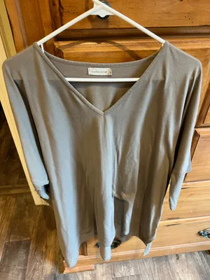 Southern Stitch blouse thumbnail 1