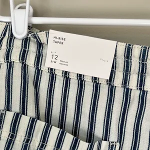 American Eagle Women’s Striped High Rise Taper Fir Pants Size 12 New thumbnail 6
