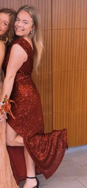 Lady Black Tie Dark Red Sparkle Prom Dress thumbnail 3