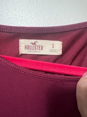 Hollister Cold Shoulder Long Sleeve thumbnail 4