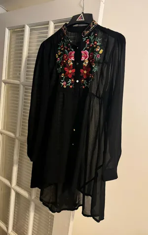 Sheer Embroidered Blouse Black Size M thumbnail 1