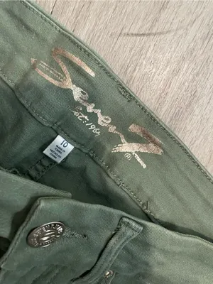 Seven7 Olive Skinny Women's Jeans thumbnail 2