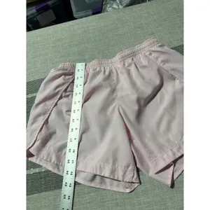 Nike Girls Youth XL Pink Dry-FIT Running Athletic Shorts Sporty Casual thumbnail 2
