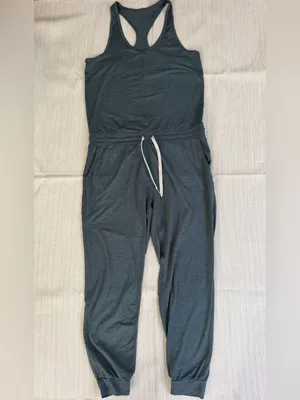 Vuori Lux Jumpsuit in Stone Heather Blue Size Small thumbnail 2