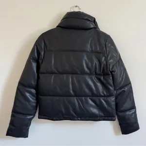 Abercrombie & Fitch Mini Leather Puffer Coat Size Small Black Vegan thumbnail 8