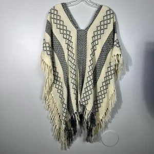 Free People Cream & Gray Nordic Print Fringe Trim Bohemian Poncho Wrap OS Boho thumbnail 3