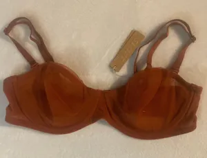 SKIMS Strapless Bra NWT 34A thumbnail 1