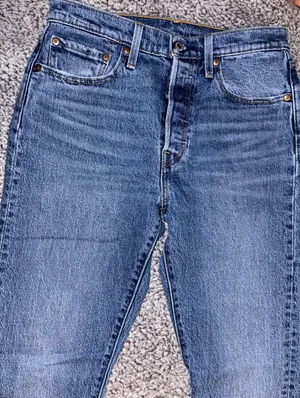 Levi’s 501 Jeans thumbnail 2
