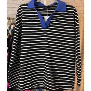Women’s Striped Johnny Collar Long Sleeve T-Shirt Black /white Small thumbnail 3