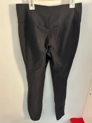Nike Black High-Waisted Leggings thumbnail 2