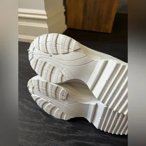 Pretty Little Thing White Athletic Sneakers thumbnail 5