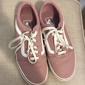 Vans Mauve and White Low-Top Sneakers 8.5 thumbnail 2