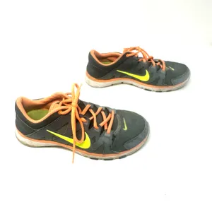 Nike‎ Size 7.5 Sneakers Gray Orange Lace Up Running Hiking Outdoors Gym Sports thumbnail 3