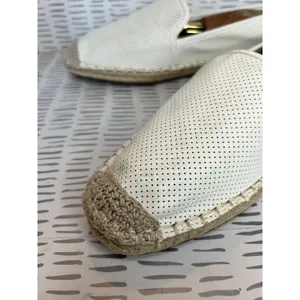 Time and Tru Womens White Perforated Espadrille Slip On Flats Size 9 Round Toe‎ thumbnail 2