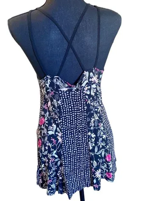 UO Kimchi Blue Mixed print floral dot patchwork plunge halter strappy back tank thumbnail 4