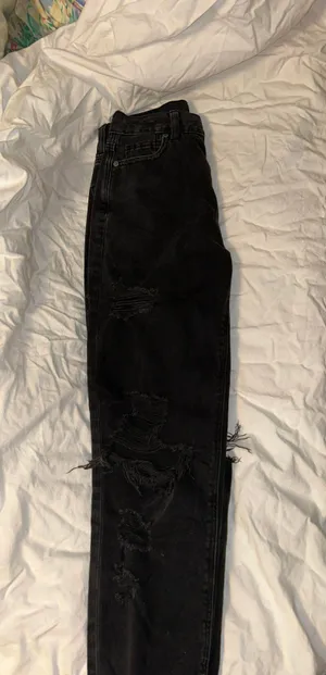 American Eagle Outfitters Moms Jeans thumbnail 4