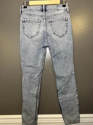 Abercrombie & Fitch Skinny High Rise Jeans Womens 2R Light Wash Distressed Denim thumbnail 4