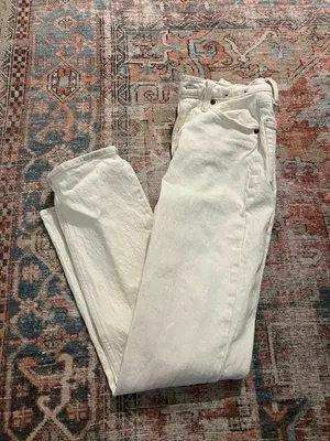Abercrombie White Ultra High Rise Jeans thumbnail 3