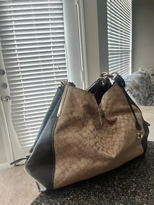 Coach Dalton 31 Shoulder Bag thumbnail 2