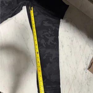 Lululemon Athletica Black Camo Capris thumbnail 7
