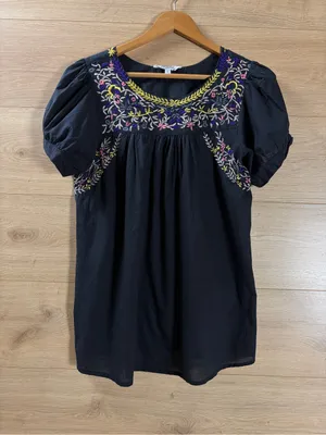 TRAMP Women’s embroidered Peasant Top Large Black thumbnail 5