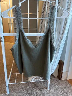 American Eagle Tank Top thumbnail 1