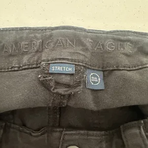 American Eagle Black Cargo Pants Stretch Waist Zip Fly‎ Womens 4 Sporty Utility thumbnail 8