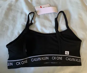 Calvin Klein Sports Bra Bralette thumbnail 2