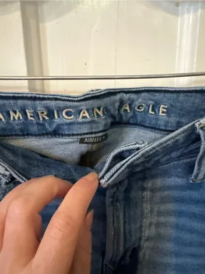 American Eagle Outfitters Light Blue Jeans 32x30 thumbnail 3