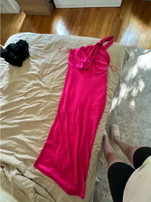 Showpo Dress thumbnail 2