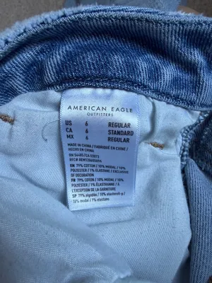 American Eagle Outfitters Light Blue Curvy High-Rise Women’s Jeans thumbnail 3