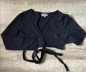 Edikted Layla Black Wrap Top Size Medium thumbnail 1
