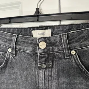 Closed‎ Jay Jeans Womens 28 Black Candiani Italian Denim Straight Leg Boyfriend thumbnail 3