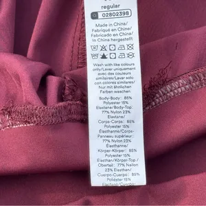 Halara Wide Leg Cropped Pants Burgundy Elastic Waist Comfort Size Medium thumbnail 10