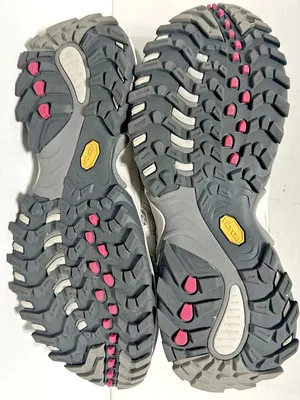 The North Face Low-top Hiking or Trail Running Shoes thumbnail 8