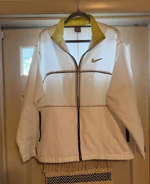 Vintage y2K Nike White Windbreaker Jacket thumbnail 1