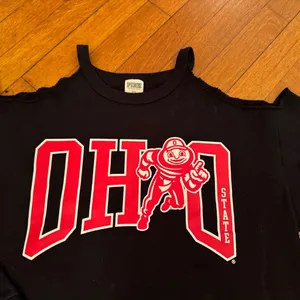 OSU Ohio State University Buckeyes PINK Victoria's Secret Sweatshirt, Medium thumbnail 2