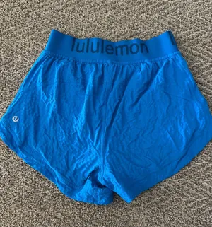 Lululemon Shorts  thumbnail 2