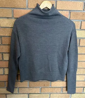 Wilfred Aritzia Cyprie Sweater 100% Merino Wool Mock Turtleneck Gray Size XS thumbnail 1