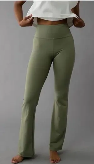 American Eagle Flare Leggings M thumbnail 1