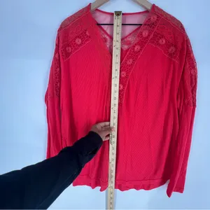 Free People Vibrant Red‎ Ribbed Lace Trimmed Dolman Sleeve Blouse Size M thumbnail 11