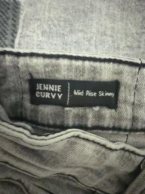 True Religion‎ Women's Skinny Jeans in Faded Gray Wash thumbnail 8