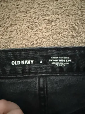 High-Rise Old Navy Jeans thumbnail 2