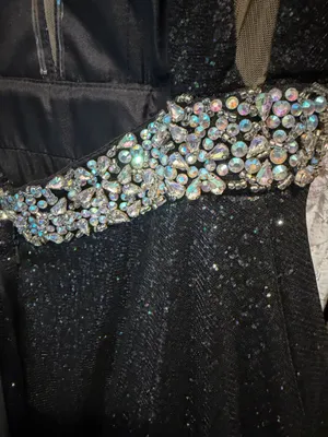 Mori Lee Prom Dress thumbnail 3