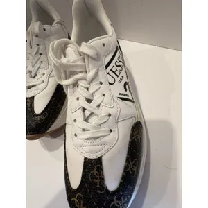 Guess Flpcb5Fal12 CalebB5 Fashion Women Sneaker White Brown US 8.5 thumbnail 3
