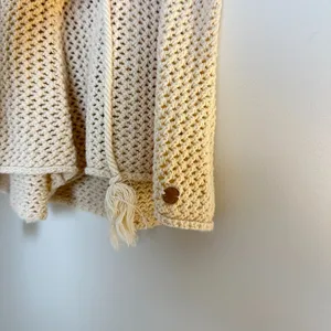 ROXY Island Hopper Crochet Shorts in Tapioca Size Small thumbnail 4
