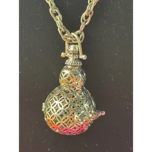 Silver Tone Filigree Gourd Locket Pendant Twisted‎ Rope Chain Necklace 28 Inch thumbnail 3