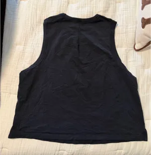 Lululemon Tank Top thumbnail 2