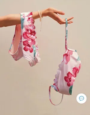 Inscribed Peony Scalloped Bralette And Hipster Bikini Set thumbnail 5