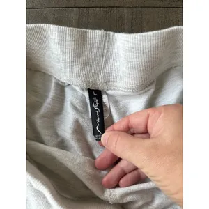 Miami Style Women's Light Gray Capri‎ lightweight Sweatpants Size Large thumbnail 5